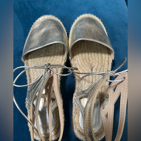 Zara gold metallic lace up espadrilles size 6 - Picture 9 of 9